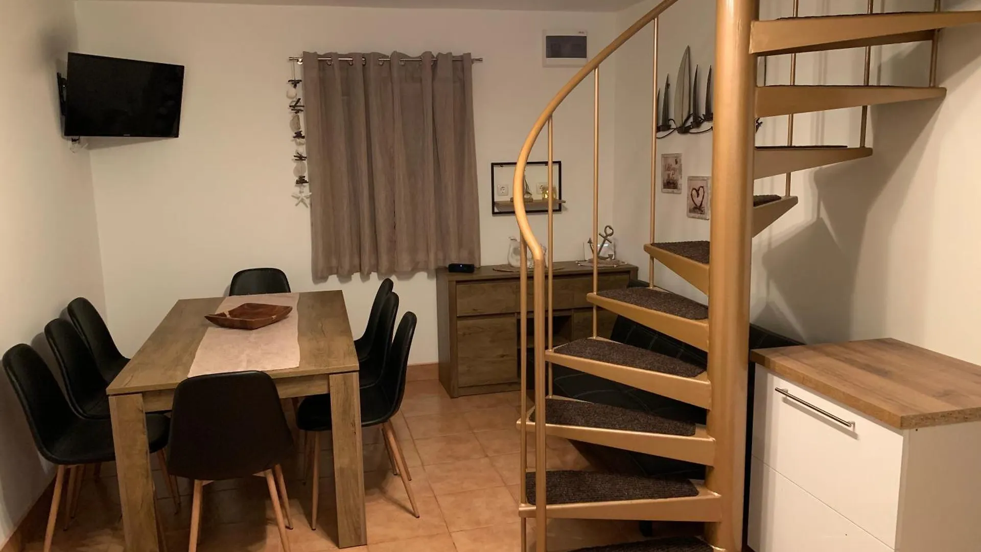 Holiday Home Ivko Only 300M From The Beach Peroj Croatia